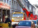 Einsatz Feuerwehr SEK Polizei Koeln Nippes Merheimerstr P044